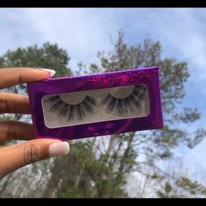 Lash bundle